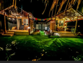 Private Tiki Hut Resort Style SPA and Retreat